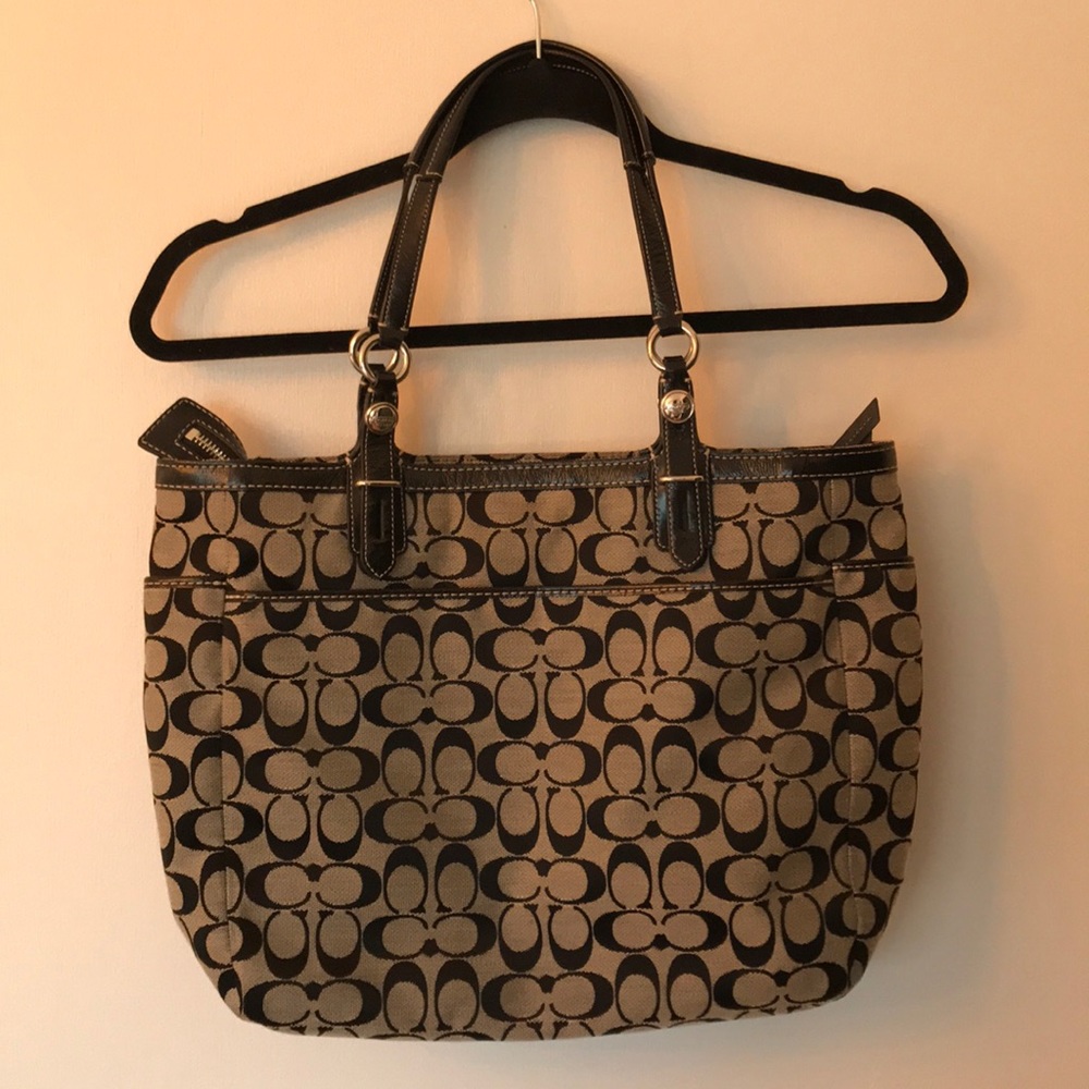Coach Purse - Picture 3 of 6